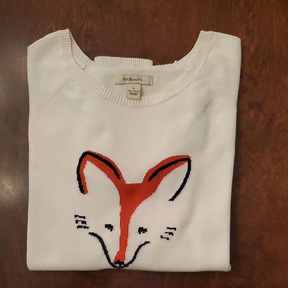 **SOLD**Womens G.H. Bass Co Cream Scoop Neck Fox Teddy Sweater, Size Large - Picture 6 of 7